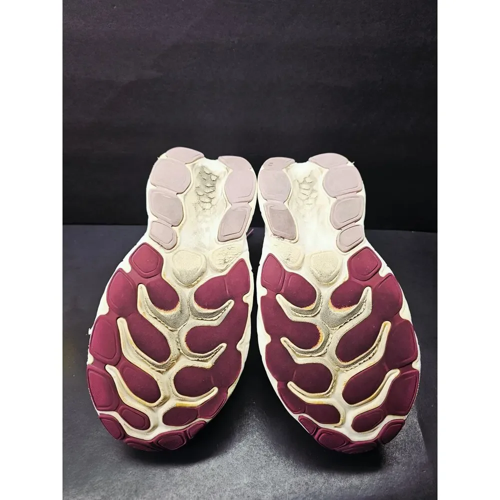 New balance Women 8 Comfy footwear